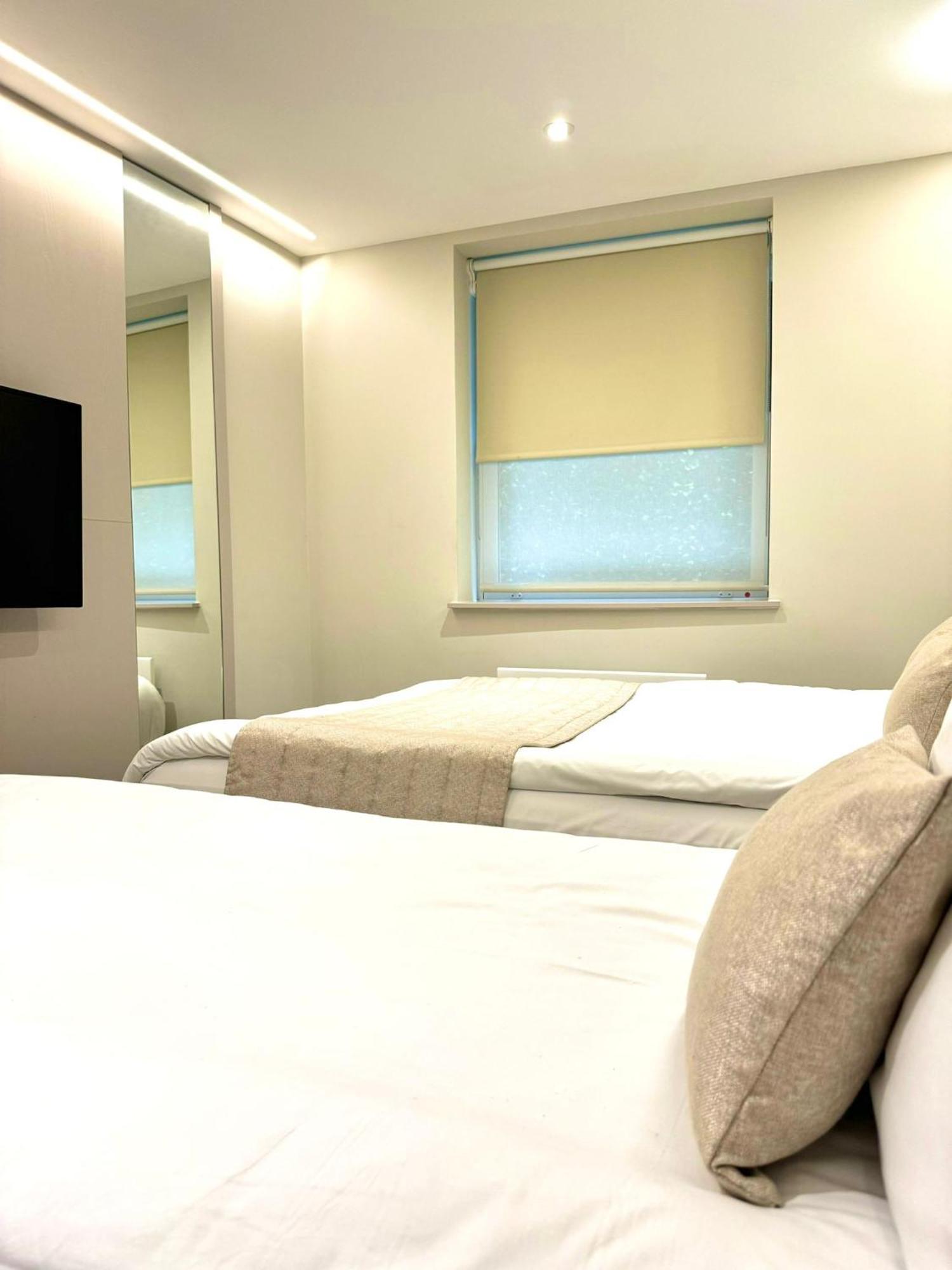 Nox Richmond Aparthotel Richmond  Buitenkant foto