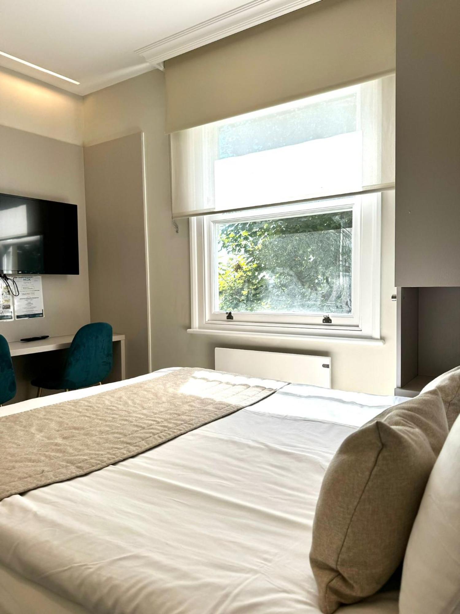 Nox Richmond Aparthotel Richmond  Buitenkant foto